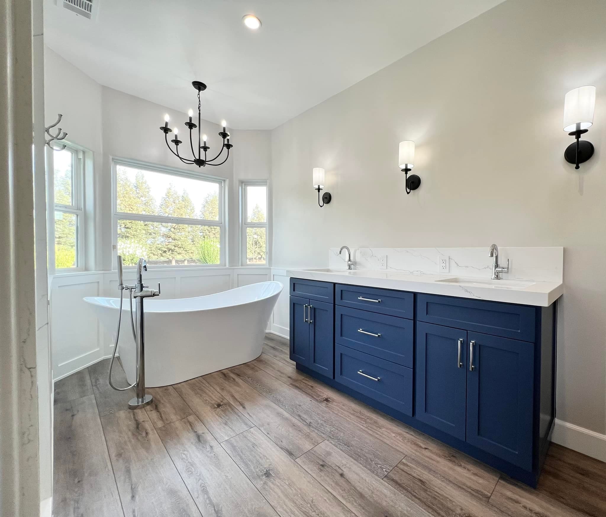 The interior of a luxury custom home built by CG Construction